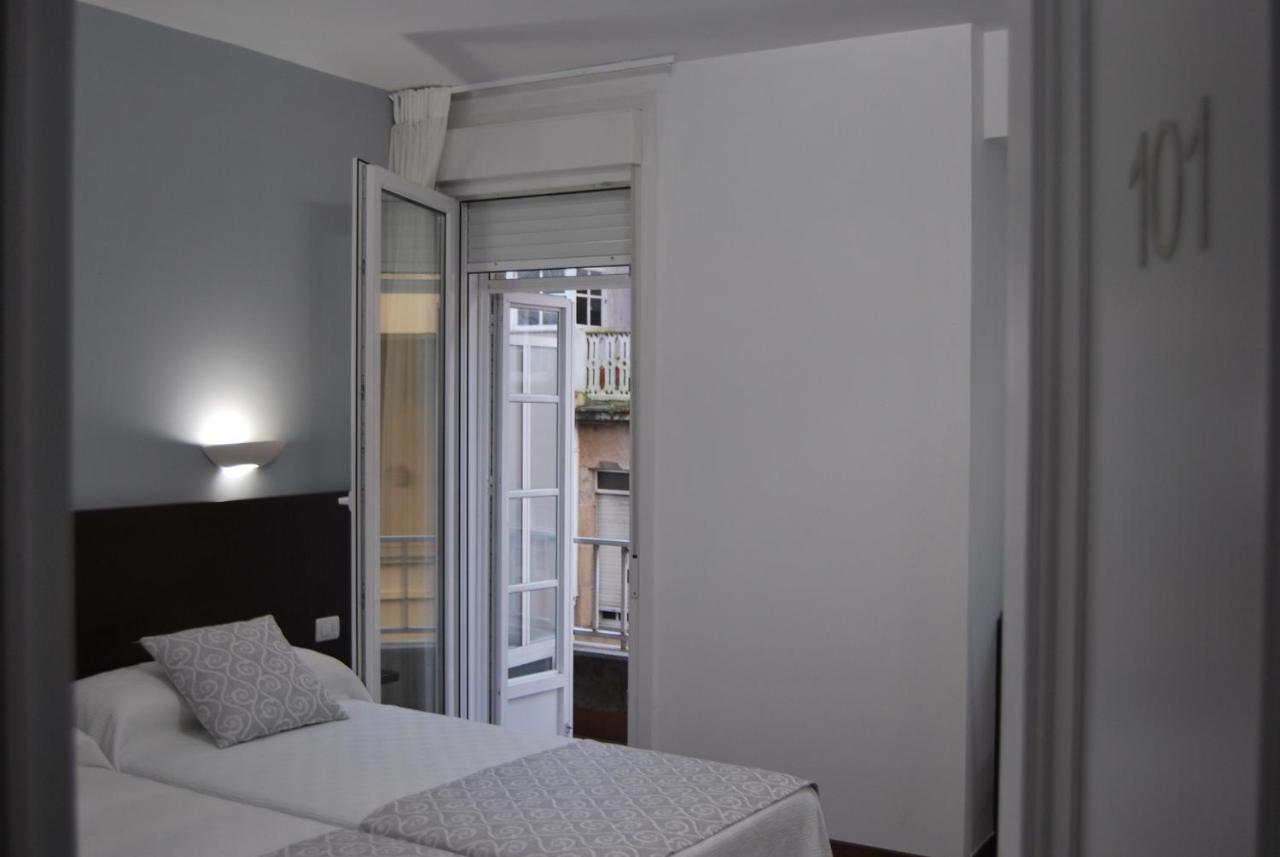 Pension Elisardo Noia Exterior photo